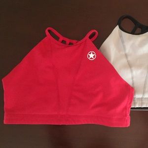 Red high neck sports bra. L